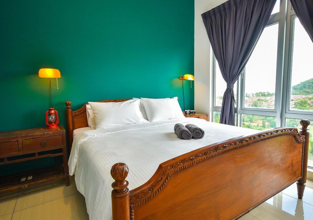 Manhattan Vintage By Nest At Austin Heights Apartment